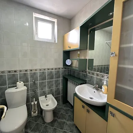 Lovely Free Street Parking